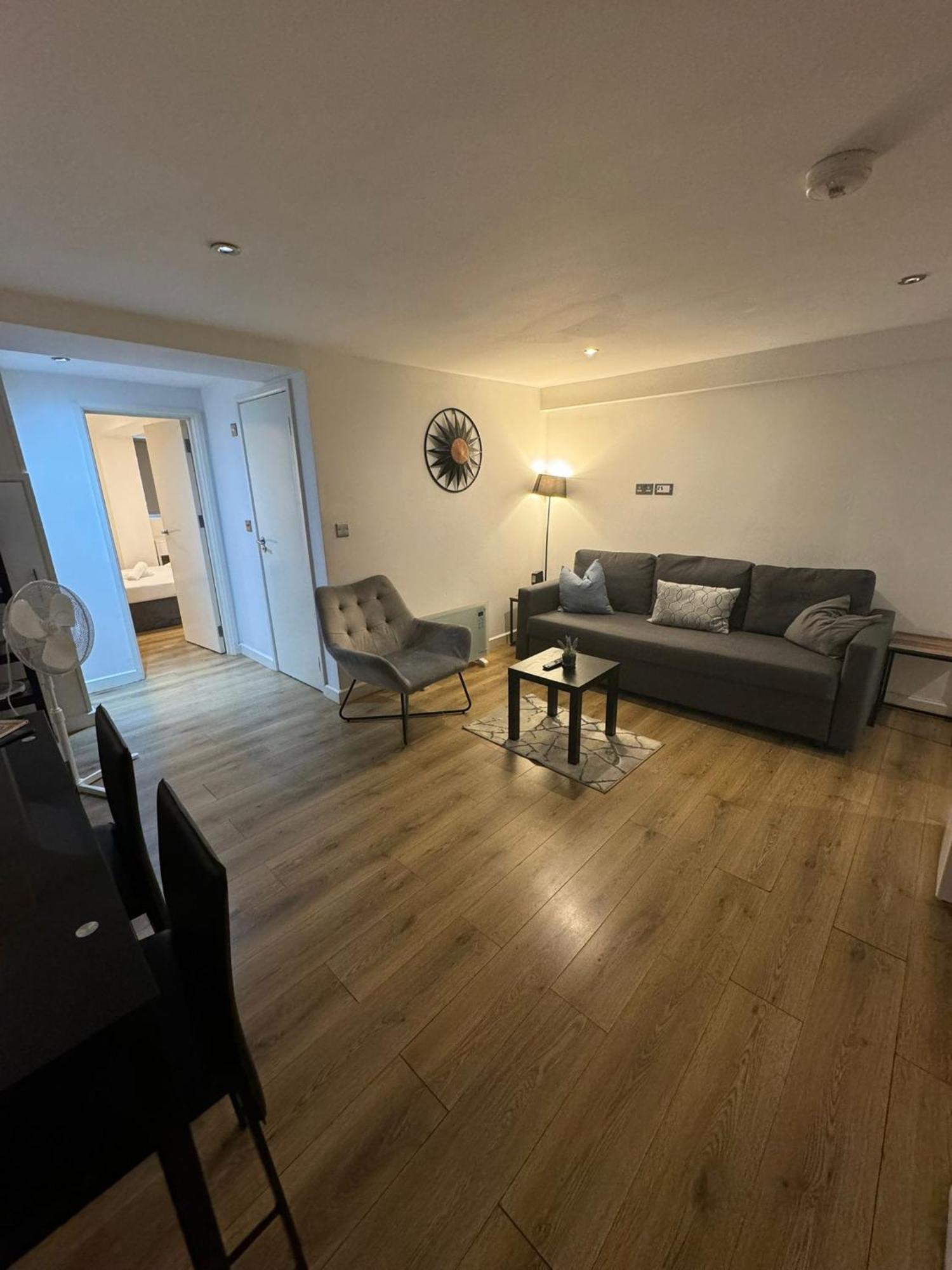 Cozy Two Bedroom Apartment Sleeps 6 Near Camden Market Hw10 London Exterior foto